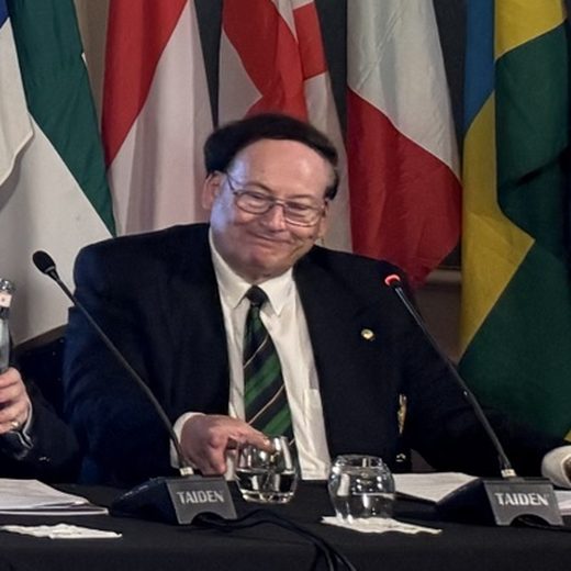 H.E. Peter Neuen